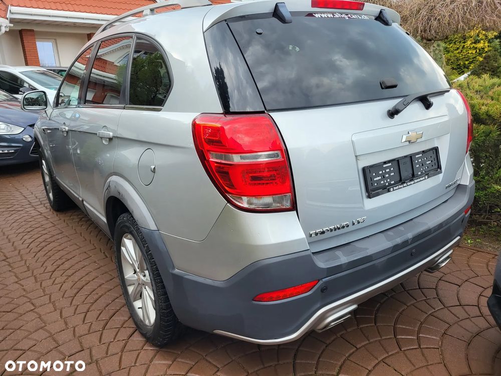 Chevrolet Captiva 2.4 AWD Automatik LT+ - 4