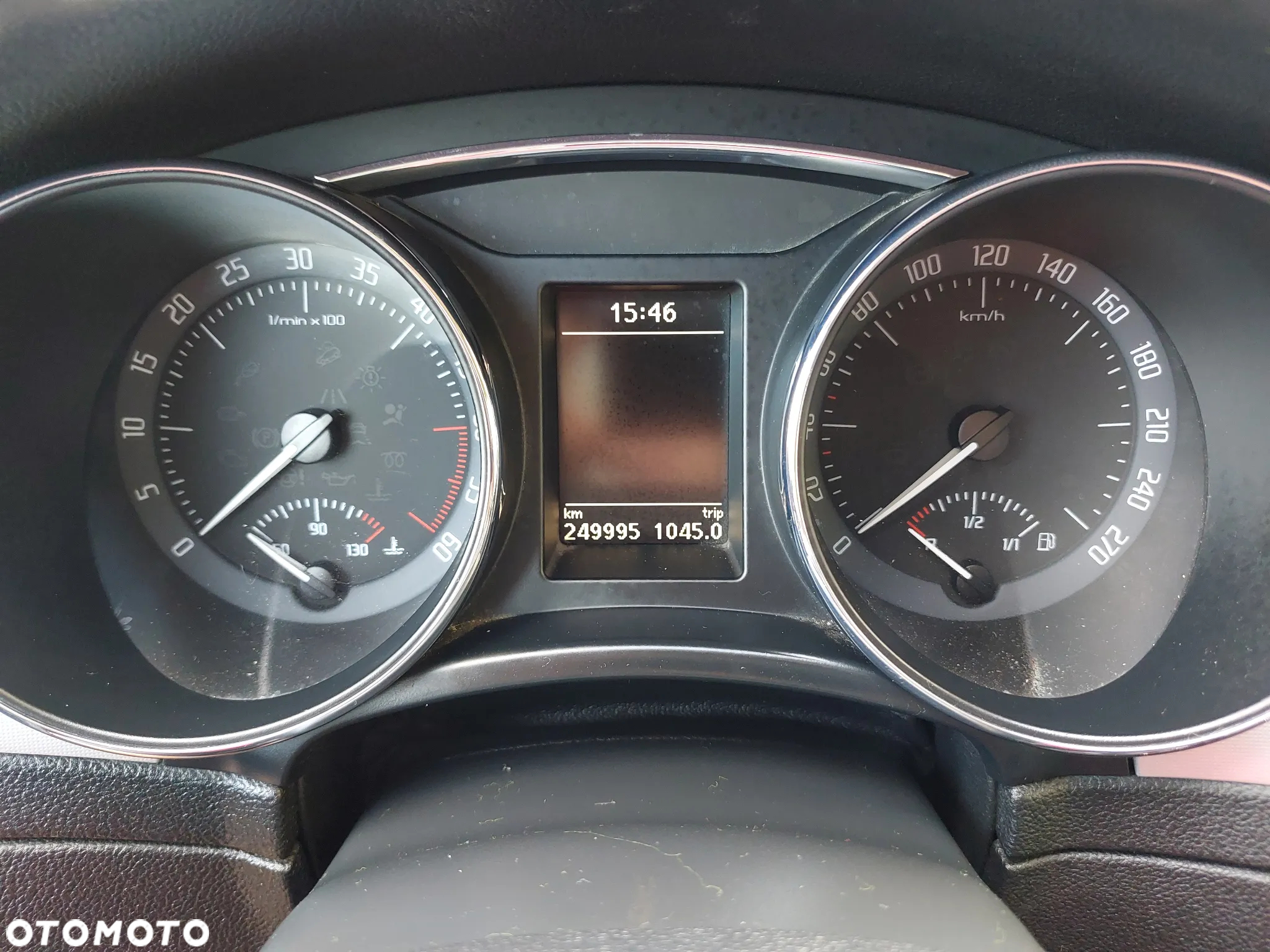 Skoda Superb 2.0 TDI Elegance DSG - 14