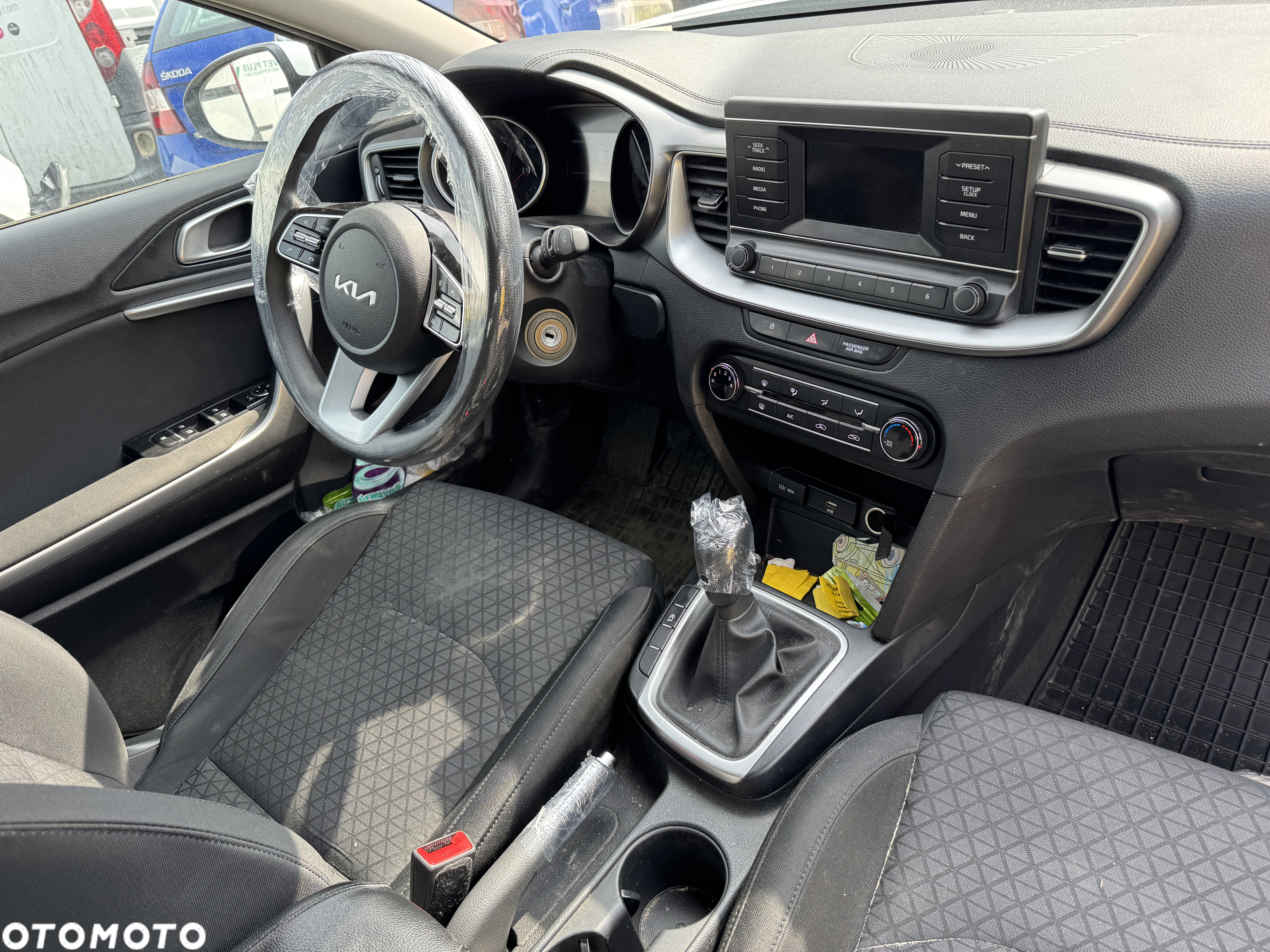 Kia Ceed 1.0 T-GDI L Business Line Plus - 17