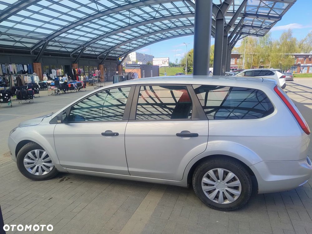 Ford Focus 1.6 TDCi Trend - 6