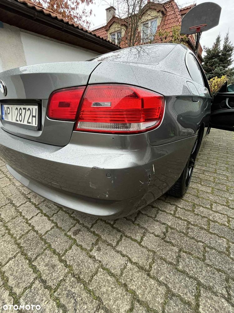 BMW Seria 3 325d - 15