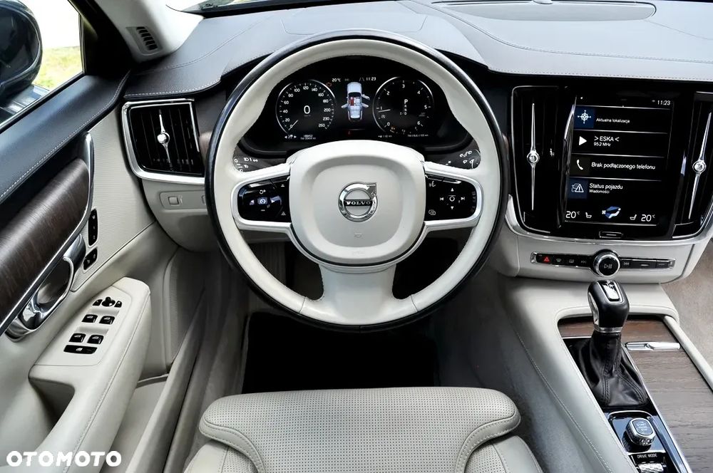 Volvo V90 D4 Geartronic Inscription - 18