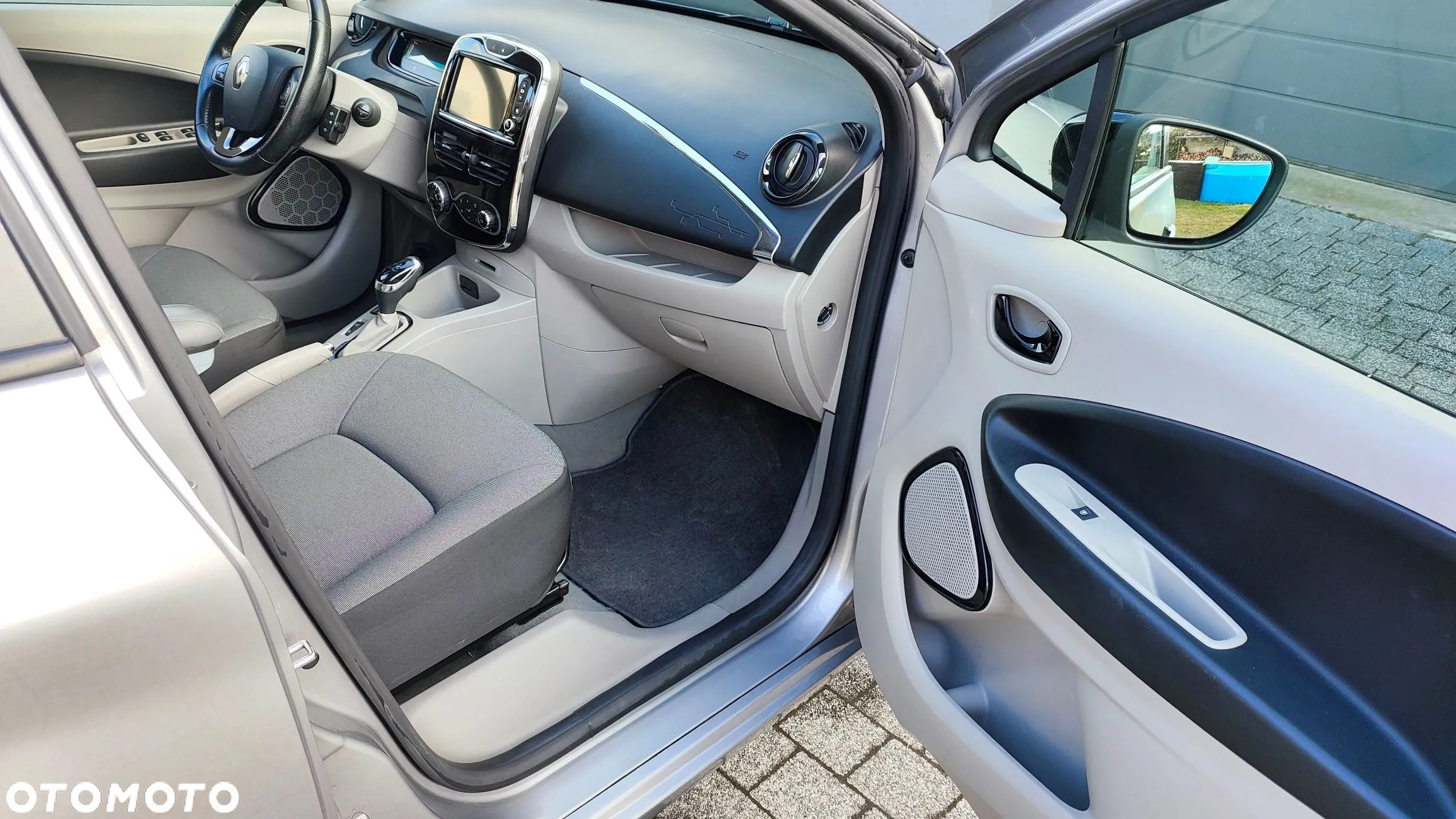 Renault Zoe (mit Batterie) 22 kwh Intens - 11