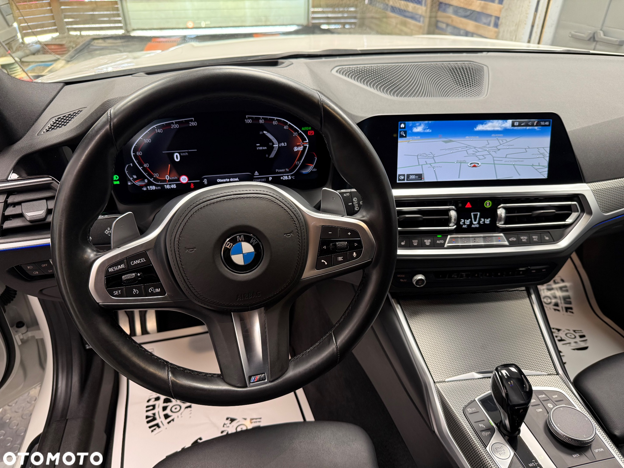 BMW Seria 3 320i M Sport sport - 12