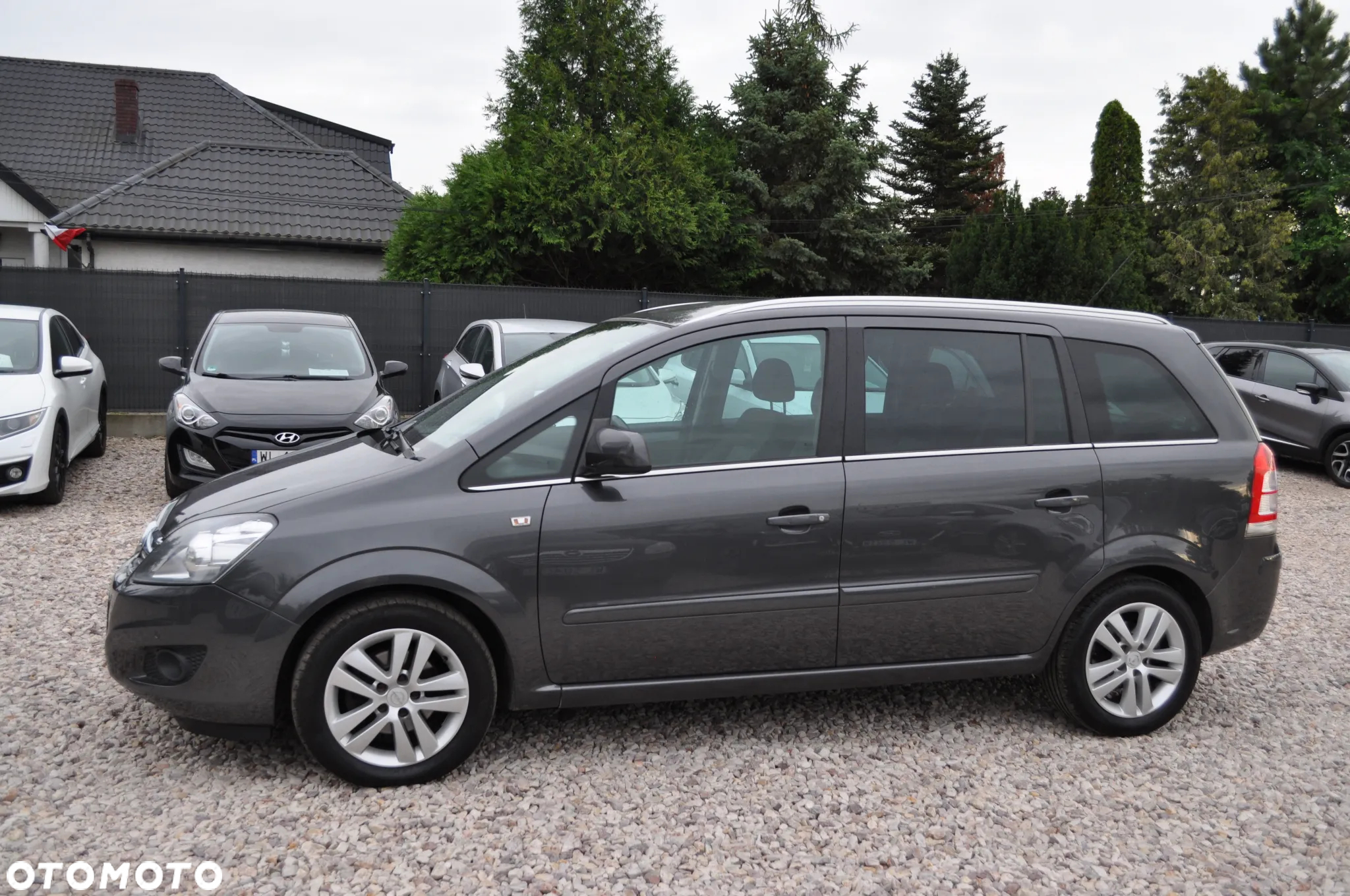 Opel Zafira 1.8 Cosmo - 13