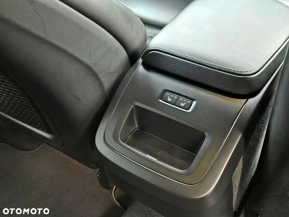 Volvo XC 60 B4 D AWD Geartronic RDesign - 20