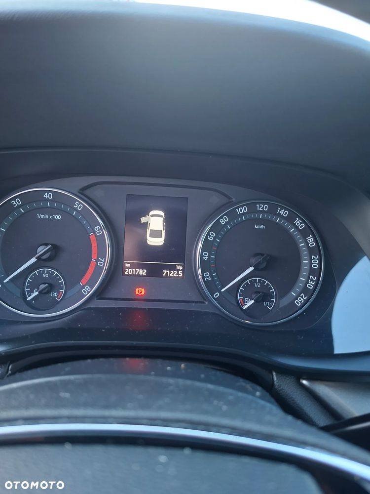 Skoda Octavia 1.5 TSI ACT Style - 15