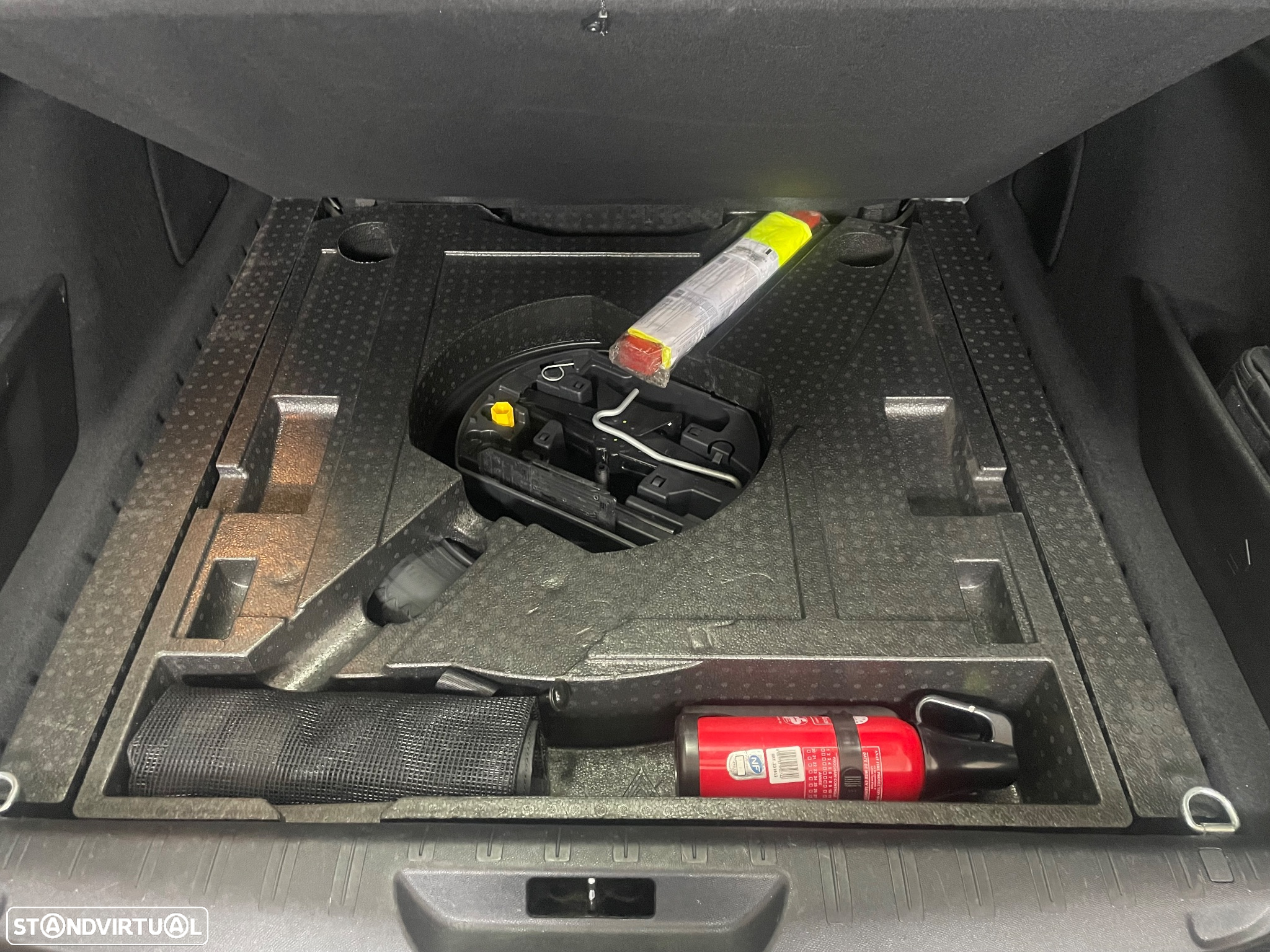Peugeot 308 SW BlueHDi 130 EAT8 Stop & Start Active Business-Pack - 15