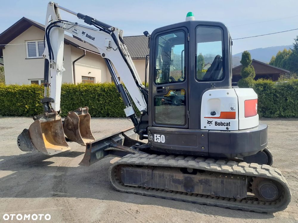 Bobcat E50 - 2