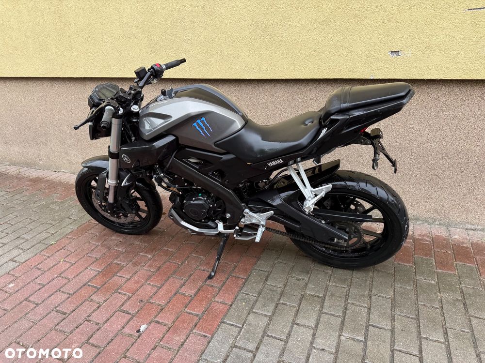 Yamaha MT - 16