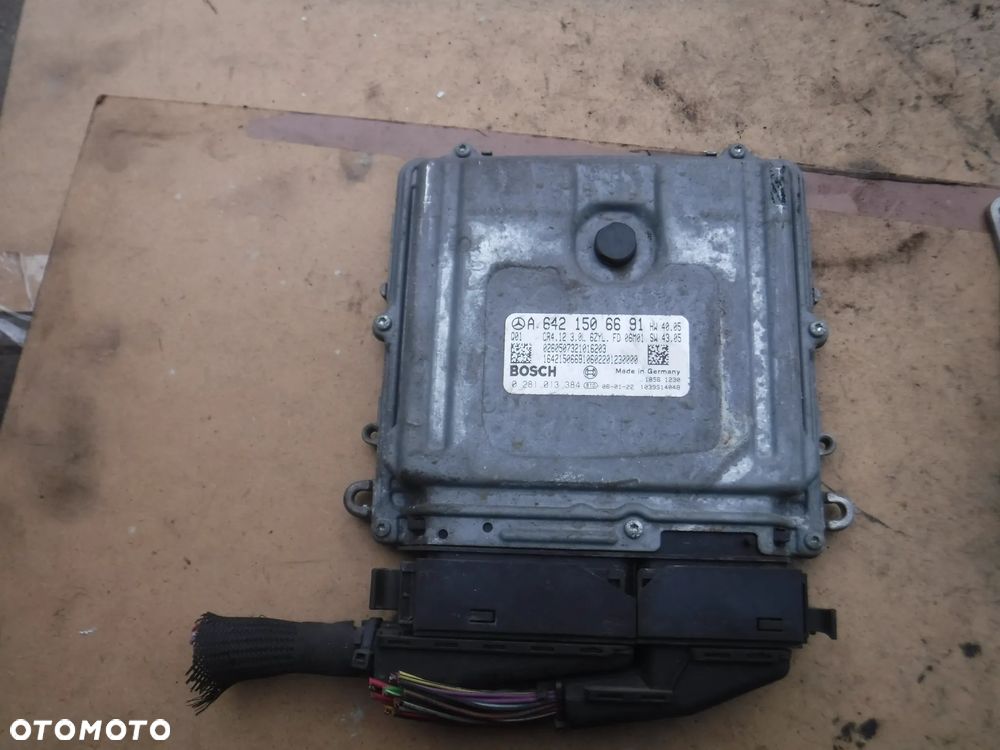 Mercedes ML W164 GL X164 R klasa W251 3.0 V6 sterownik komputer silnika A6421506691 0281013384 - 1