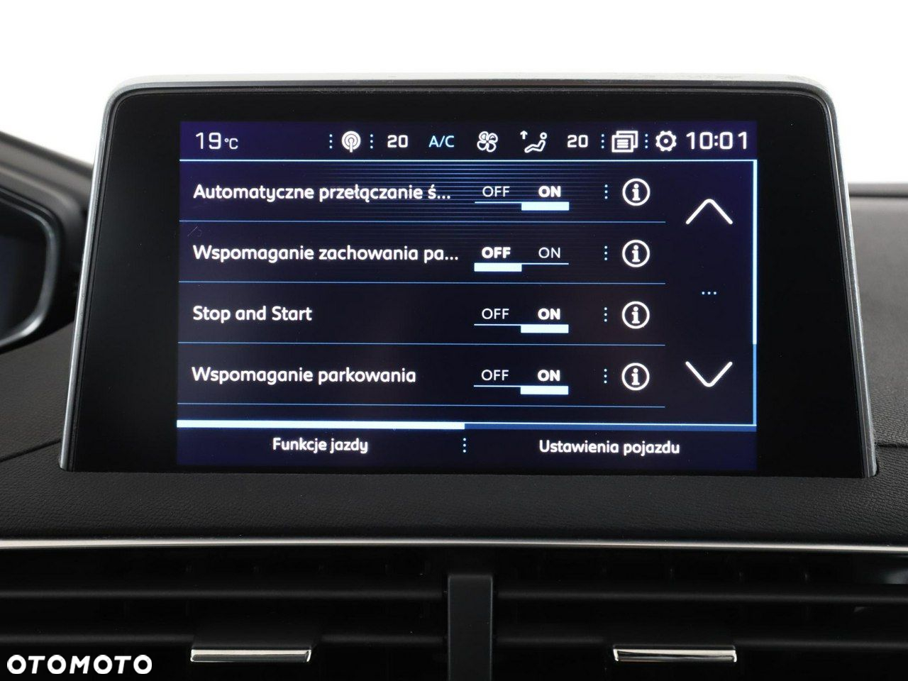 Peugeot 3008 1.2 PureTech Allure S&S EAT8 - 26