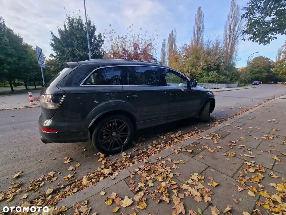 Audi Q7 - 28