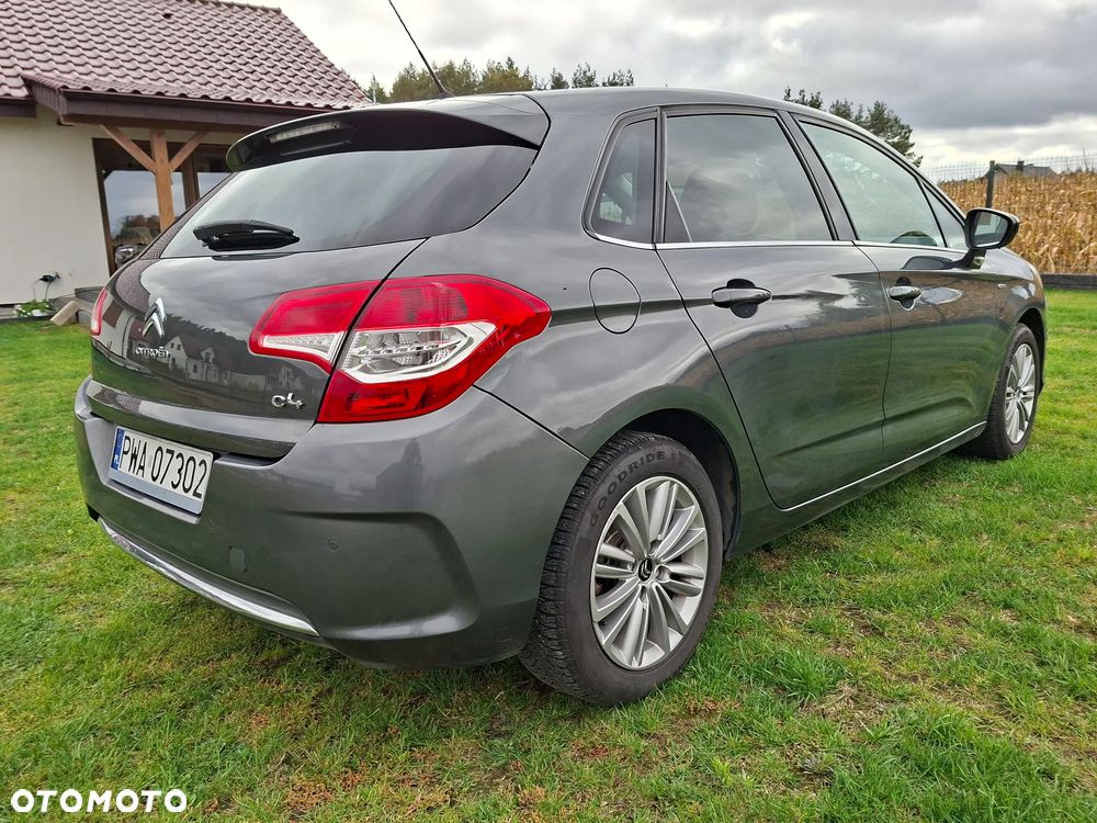 Citroën C4 1.6 HDi Exclusive - 4