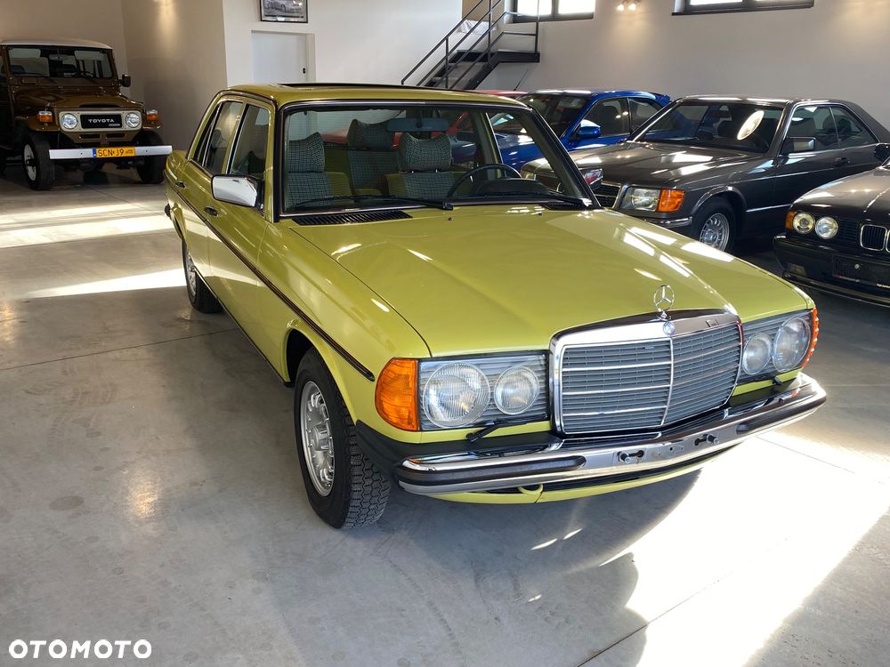 Mercedes-Benz W123 - 3