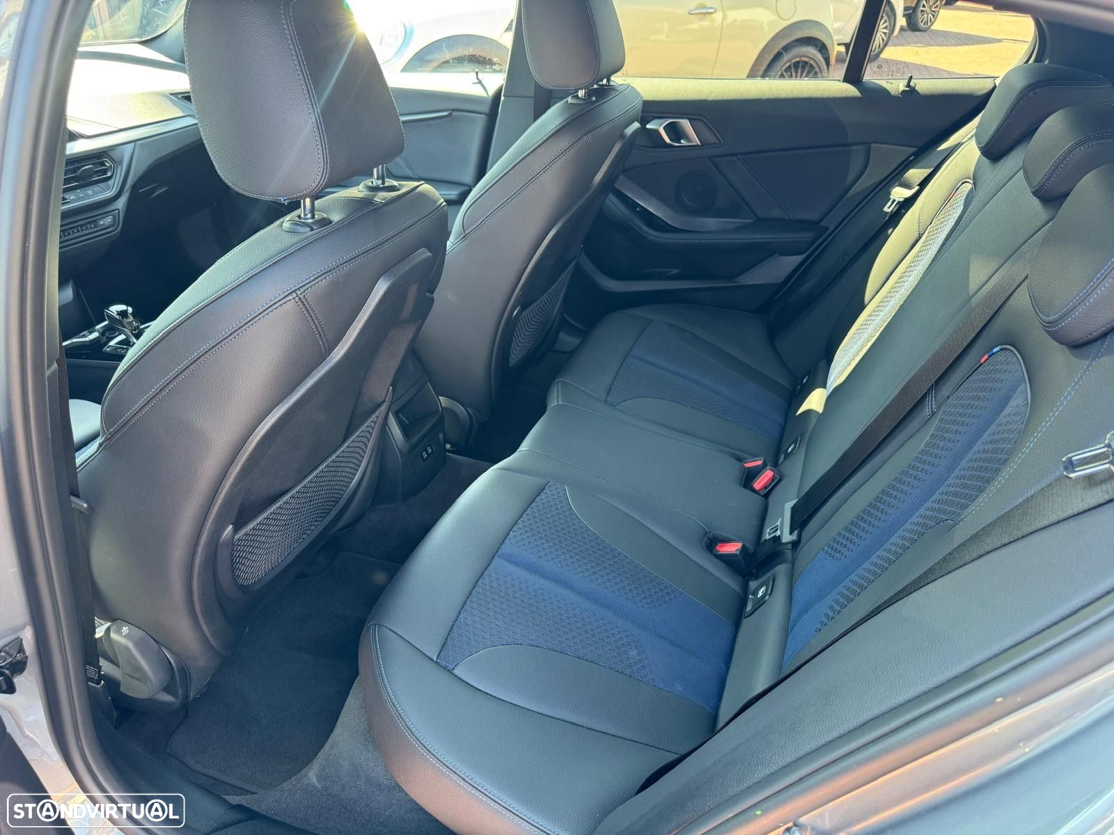 BMW 116 d Pack Desportivo M Auto - 14