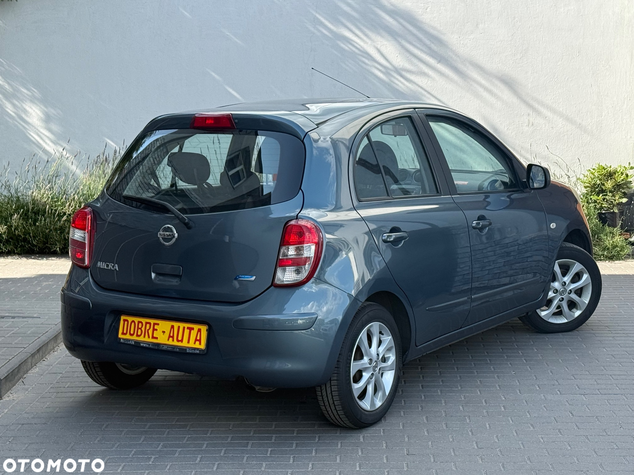 Nissan Micra 1.2 Visia - 3