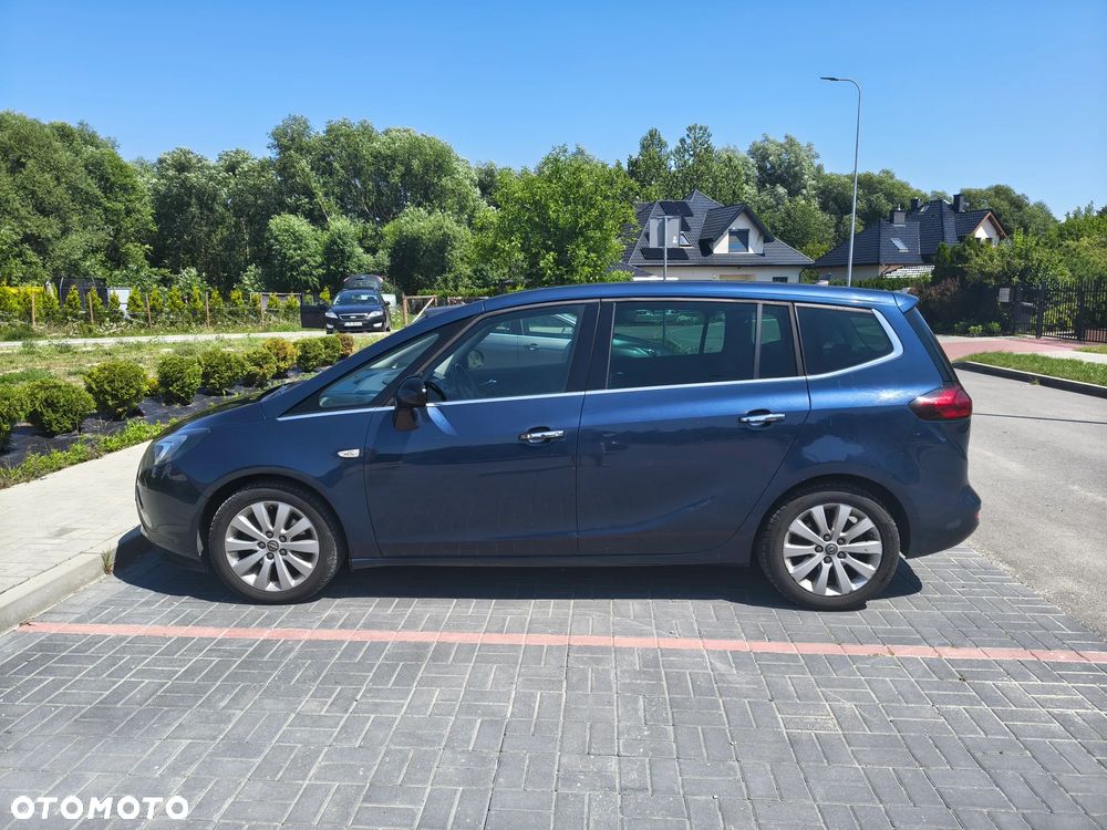 Opel Zafira 1.4 T Cosmo EcoFLEX S&S - 2