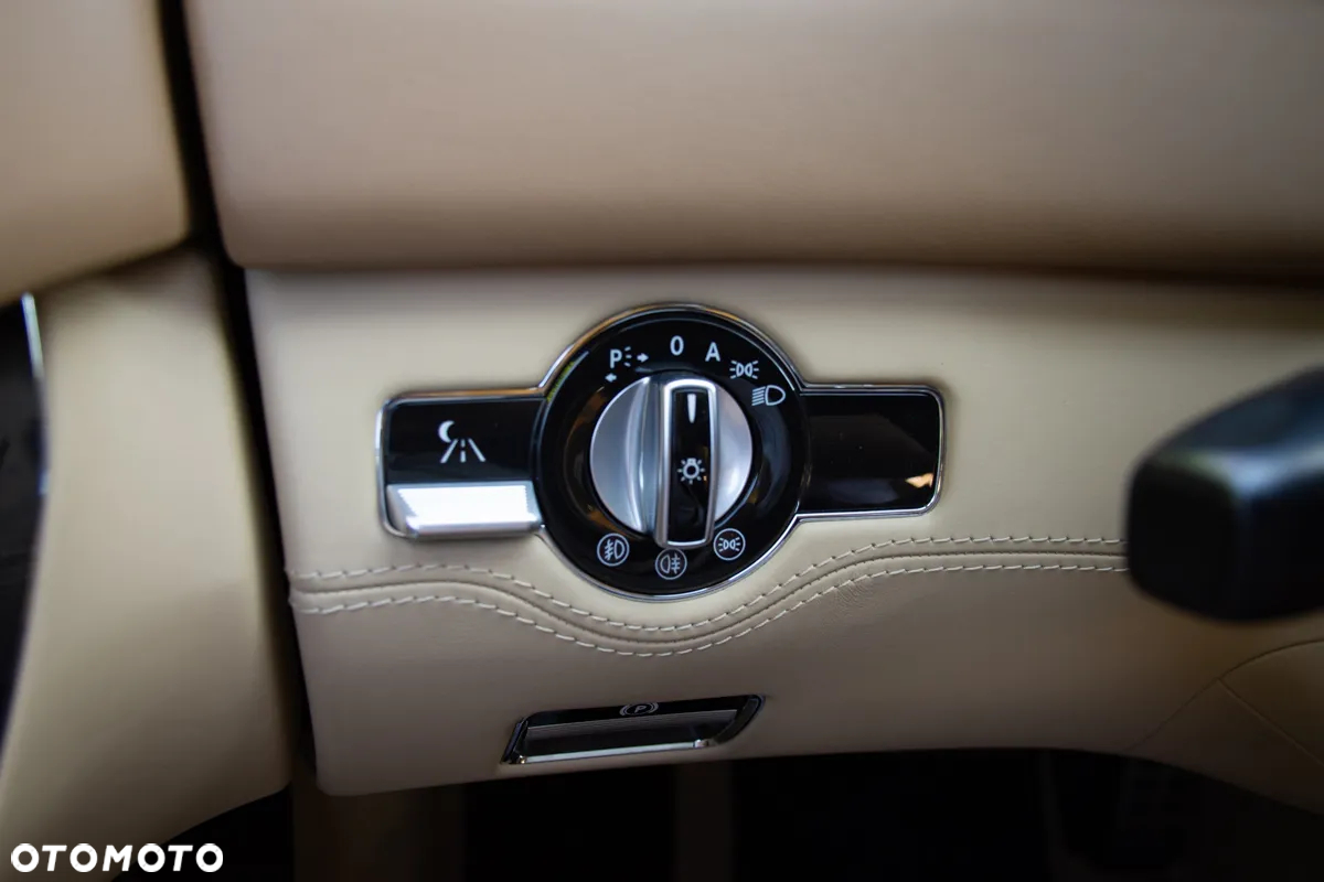 Mercedes-Benz CL 63 AMG 7G-TRONIC - 29