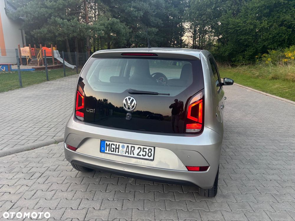 Volkswagen up! 1.0 high - 25