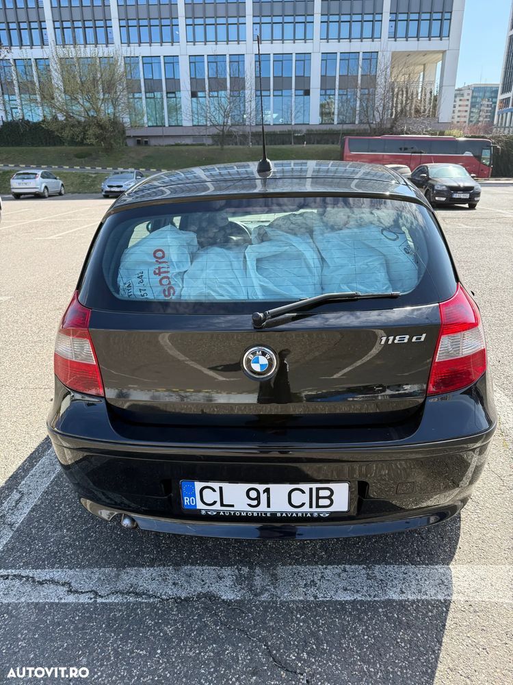 BMW Seria 1 118d - 6