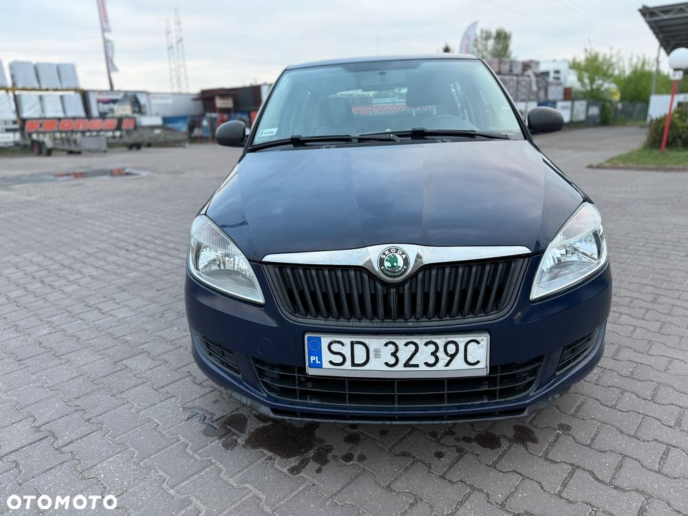 Skoda Fabia 1.2 HTP FAMILY - 2