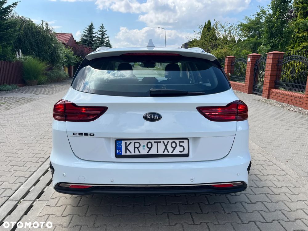 Kia Ceed 1.6 CRDi SCR S - 6