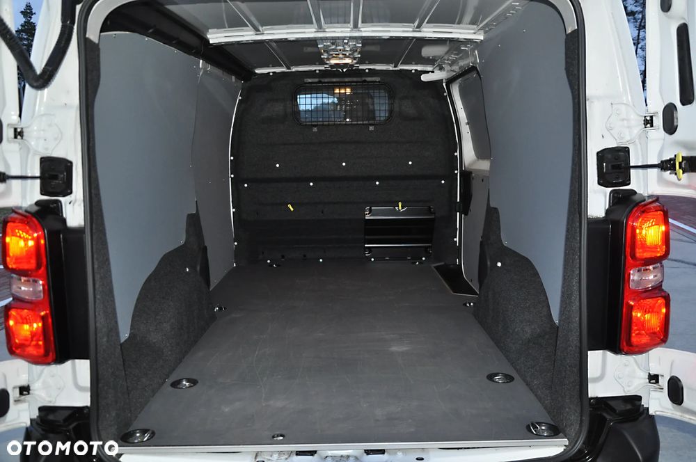 Toyota Proace - 12