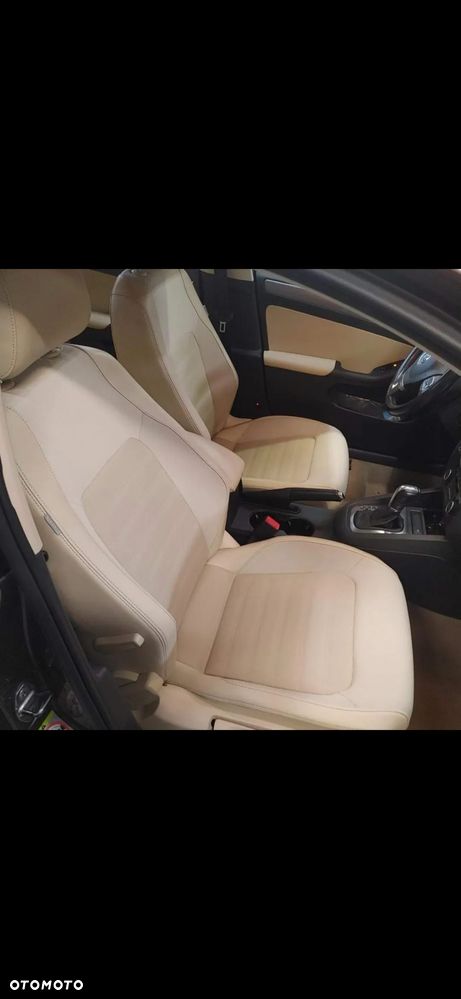 Volkswagen Jetta 1.4 TSI Highline DSG - 7