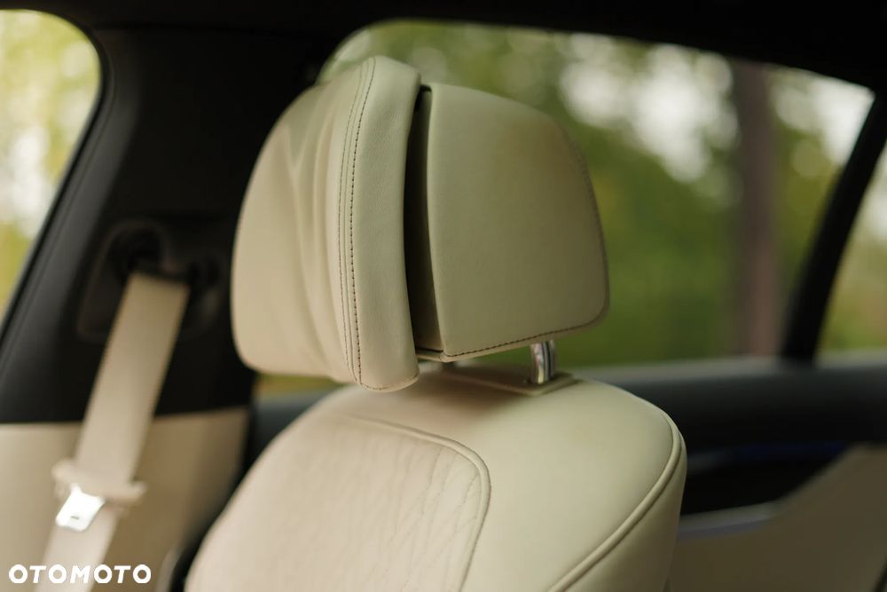 BMW Seria 7 750d xDrive - 14