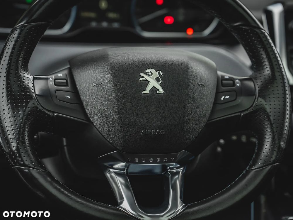 Peugeot 2008 PureTech 110 Stop&Start Crossway - 29