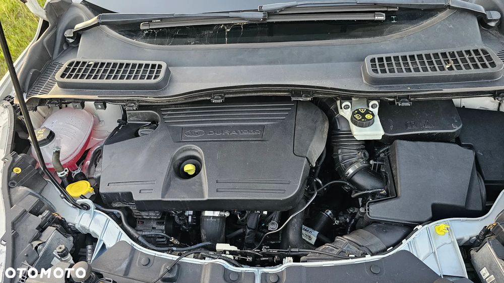 Ford Kuga 2.0 TDCi 4x4 Vignale - 32