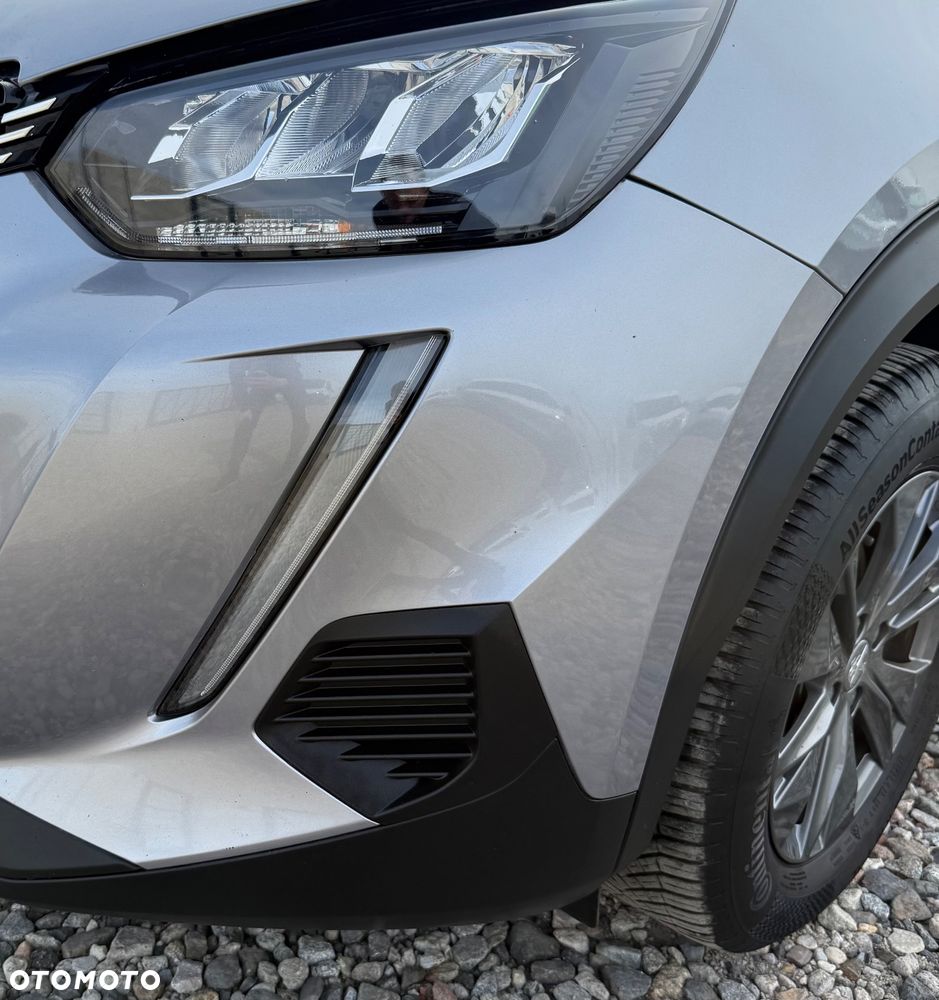 Peugeot 2008 PureTech 130 EAT8 Active - 27