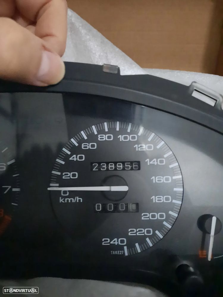 Honda CRX 1.6 VTi - 23