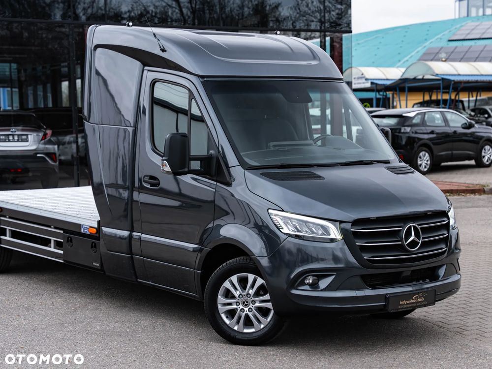 Mercedes-Benz Sprinter - 8