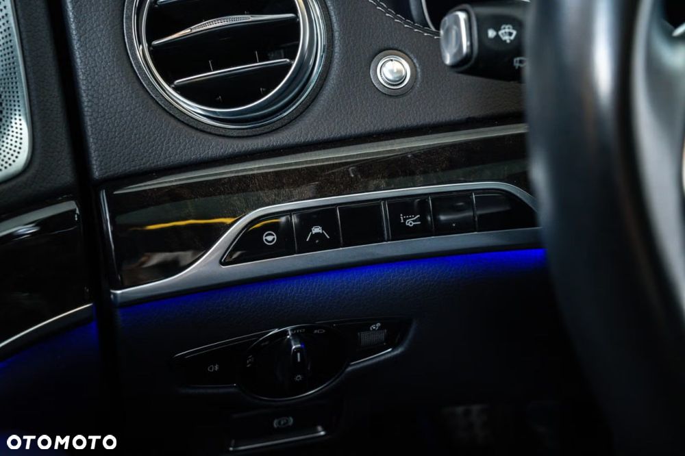 Mercedes-Benz Klasa S 400 d 4Matic 9G-TRONIC - 27