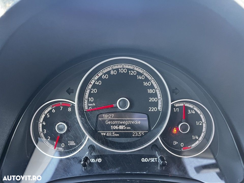 Volkswagen up! - 19