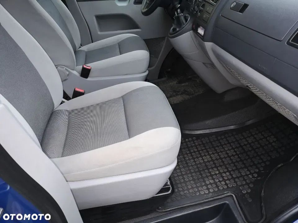 Volkswagen Transporter T5 - 9