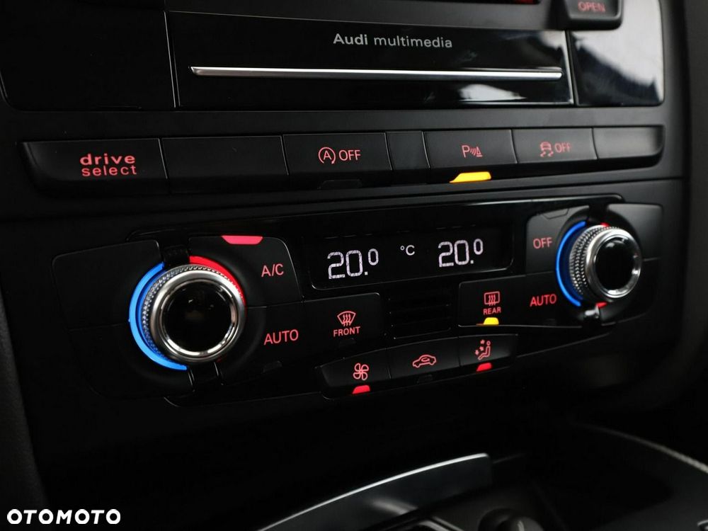 Audi A4 Avant 2.0 TDI S tronic - 26