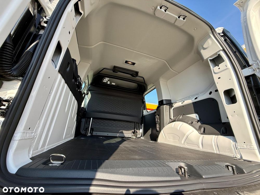 Volkswagen Caddy Flexible - 26