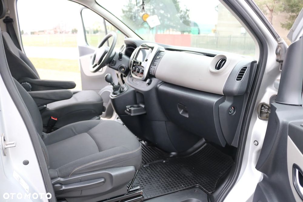 Renault Trafic ENERGY 1.6 dCi 120 Start & Stop Combi L1H1 Expression - 16