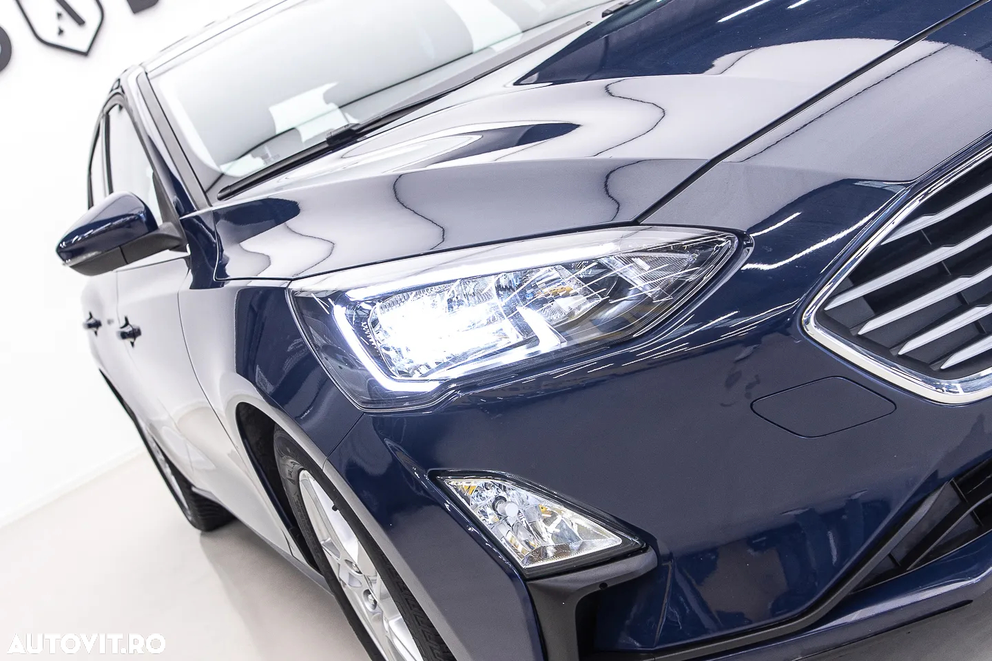Ford Focus 1.0 EcoBoost Titanium - 29