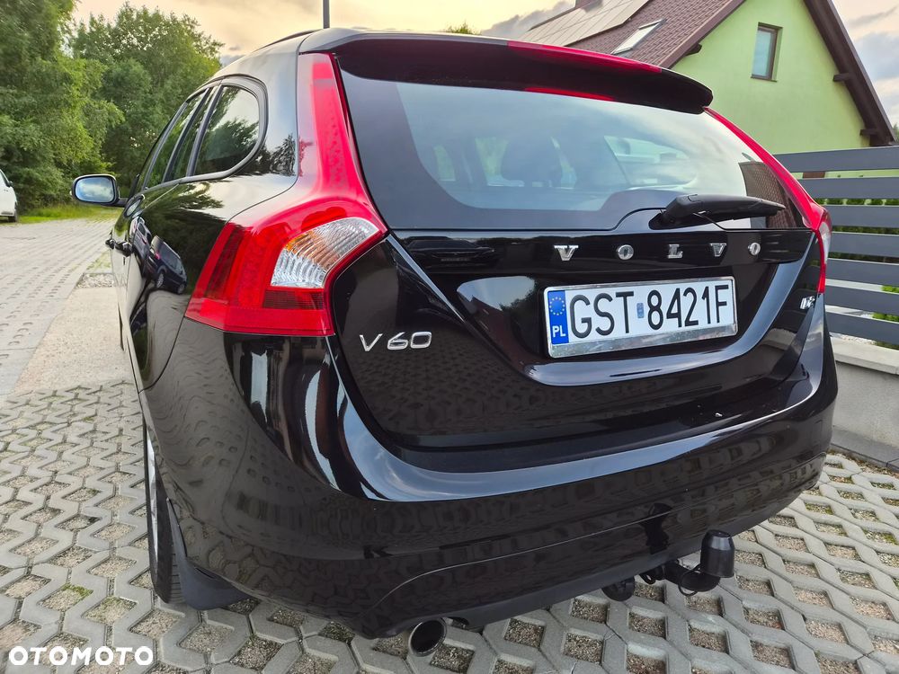 Volvo V60 D2 Kinetic - 13