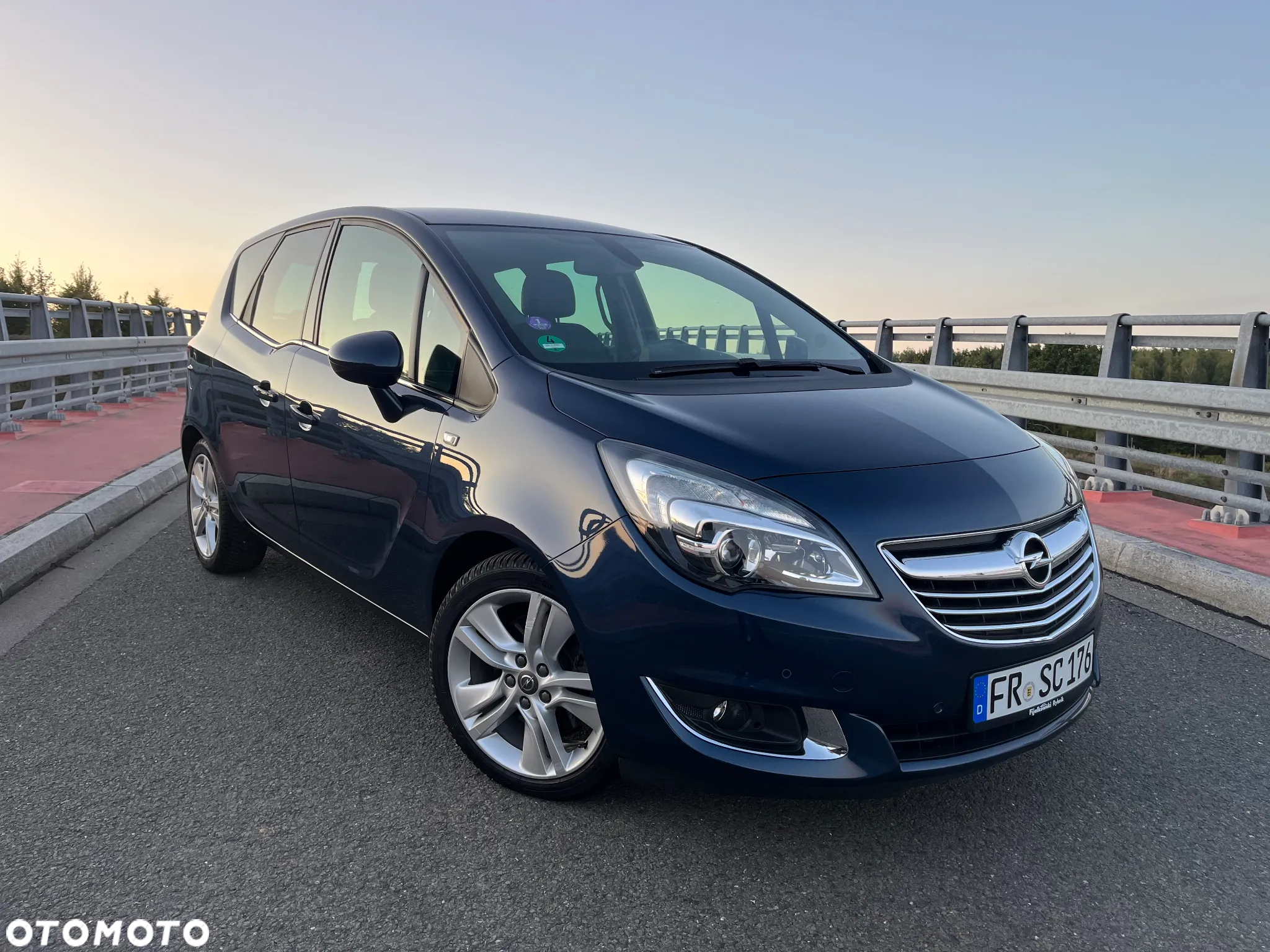 Opel Meriva 1.4 T Cosmo - 3