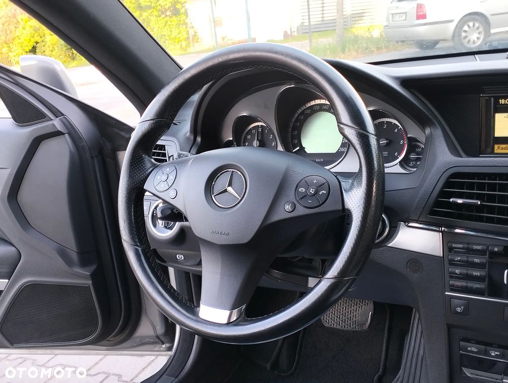 Mercedes-Benz Klasa E - 30