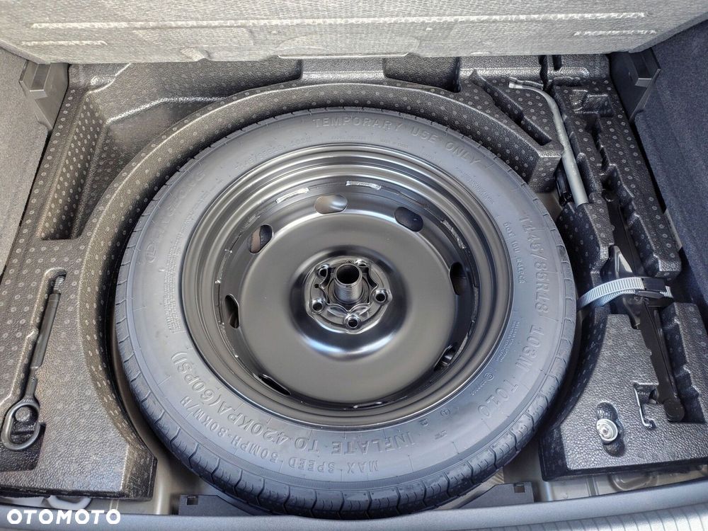 Volkswagen Tiguan - 26