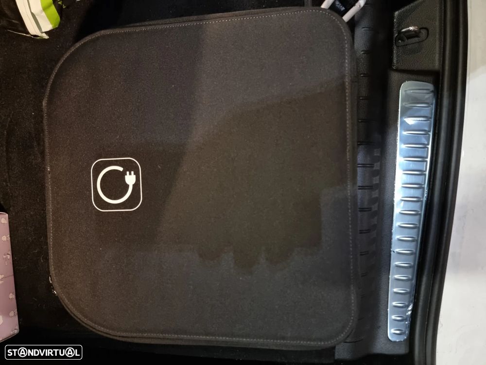 Mercedes-Benz C 300 e 9G-TRONIC Edition AMG Line - 34