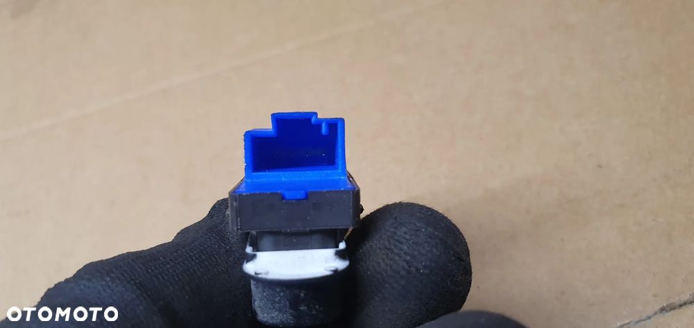 Przełącznik centralnego zamka blokady drzwi Seat Leon II Lift 5P0962125A - 3