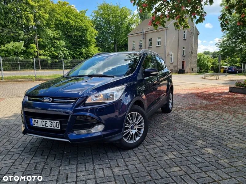 Ford Kuga 1.6 EcoBoost 2x4 Titanium - 1