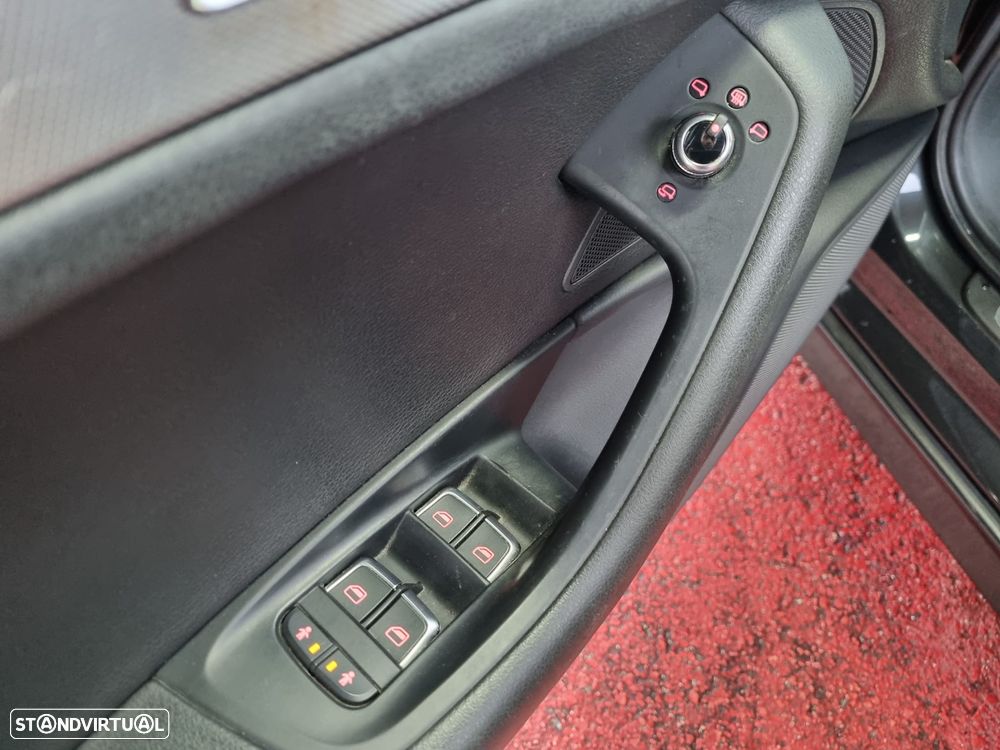 Audi A6 Avant 2.0 TDi S-line S tronic - 17